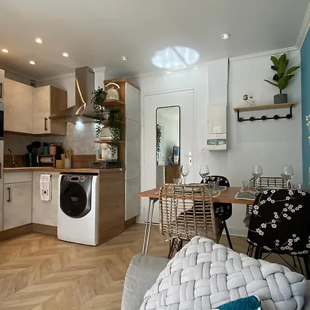 Cosy Deux Pieces Coeur De Avec Parking Prive