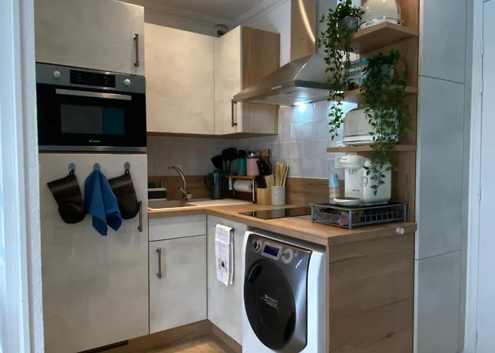 Cosy Deux Pièces Coeur De Avec Parking Privé Appartamento *