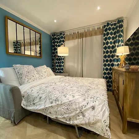 Cosy Deux Pieces Coeur De Avec Parking Prive * كابورغ